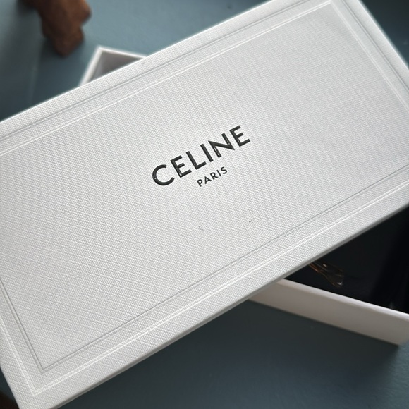 Large round Celine sunglasses Worn Once - Picture 6 of 6